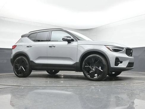 New 2026 Volvo XC40 B5 Ultra w/ Protection Package Premier AWD/4WD image 35