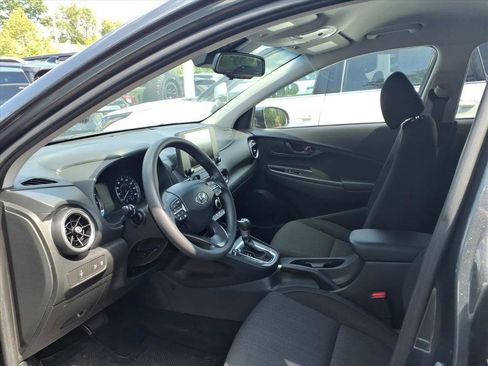 Used 2022 Hyundai Kona SEL image 7