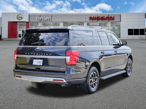Used 2024 Ford Expedition Max XLT AWD/4WD image 4