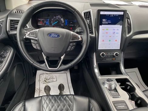 Used 2024 Ford Edge Titanium AWD/4WD image 7