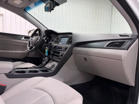 Used 2016 Hyundai Sonata Sport w/ Cargo Package FWD image 14