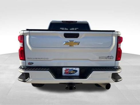 Used 2023 Chevrolet Silverado 2500 High Country w/ LPO, Hitch Package image 6