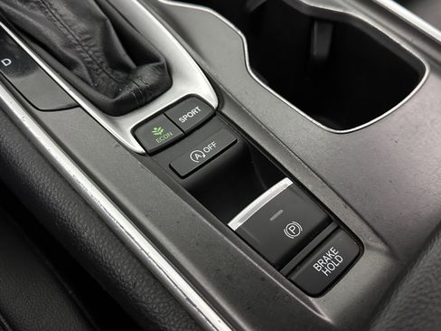Used 2022 Honda Accord Sport image 12