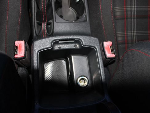 Used 2017 Volkswagen GTI S FWD image 20