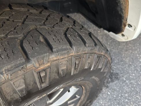 Certified 2023 Toyota Tacoma SR5 image 36