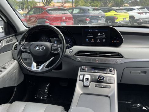 Used 2020 Hyundai Palisade SEL w/ Premium Package AWD/4WD image 23