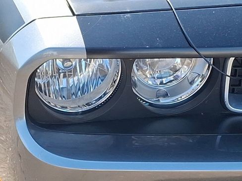 Used 2012 Dodge Challenger R/T RWD image 9
