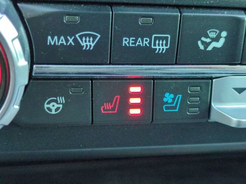 Used 2023 Ford F450 Lariat AWD/4WD image 27