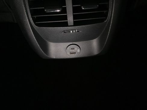 Used 2021 Ford Mustang Mach-E Premium image 20