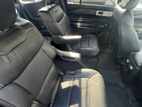 Used 2023 Ford Explorer ST w/ Equipment Group 401A image 11