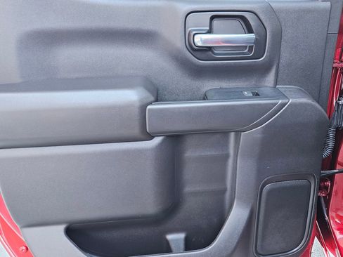 Used 2022 Chevrolet Silverado 1500 LT image 22