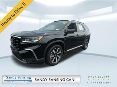 Used 2025 Honda Pilot Touring