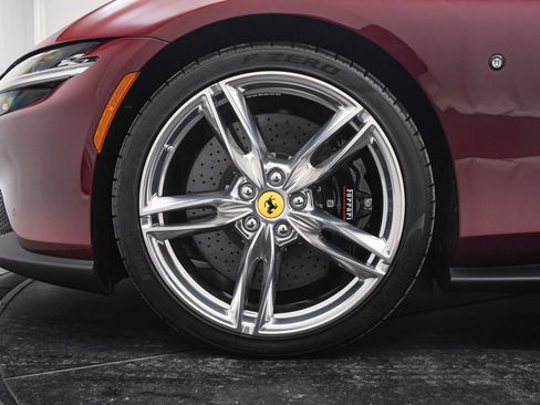 Used 2023 Ferrari Roma image 34