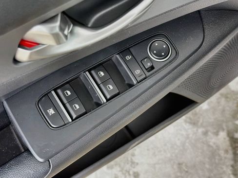 Used 2021 Kia Forte LXS FWD image 17