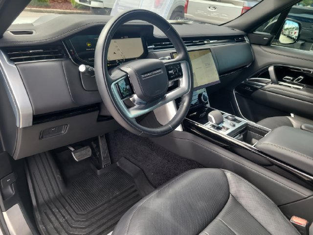 Used 2023 Land Rover Range Rover SE AWD/4WD image 18