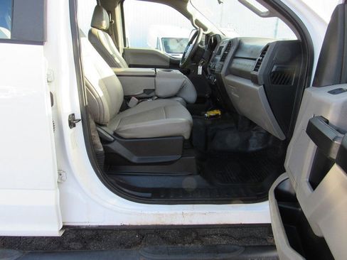 Used 2018 Ford F550 4x4 Crew Cab Super Duty image 14