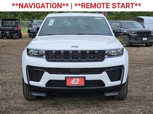 New 2026 Jeep Grand Cherokee Altitude RWD image 2