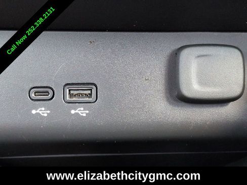 Used 2024 Buick Encore GX Sport Touring FWD image 27