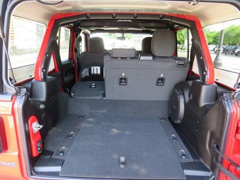 New 2023 Jeep Wrangler Unlimited image 32