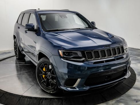 Used 2021 Jeep Grand Cherokee Trackhawk image 28