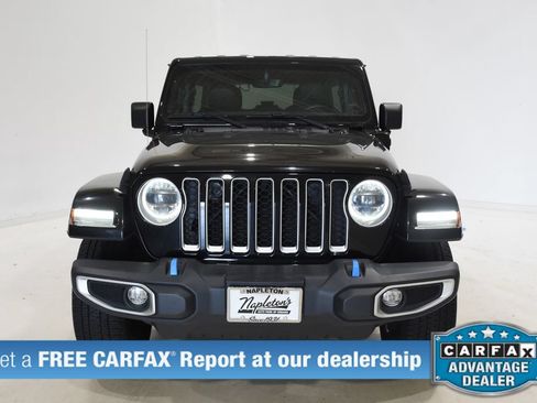 Used 2023 Jeep Wrangler Unlimited Sahara w/ Cold Weather Group AWD/4WD image 2