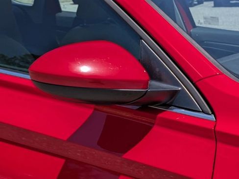 Used 2019 Volkswagen Jetta SE w/ Cold Weather Package FWD image 6