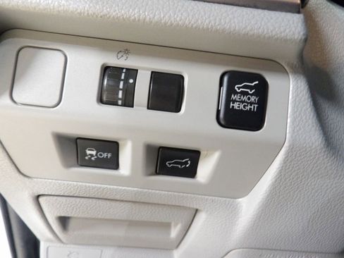 Used 2014 Subaru Forester 2.5i Touring image 13