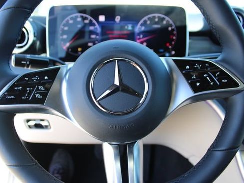 Used 2026 Mercedes-Benz CLE 300 4MATIC Coupe image 20