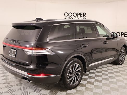 Used 2025 Lincoln Aviator AWD w/ Equipment Group 101A image 22