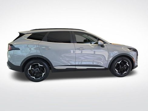 Certified 2026 Kia Sportage EX w/ EX Panorama Roof Package FWD image 9