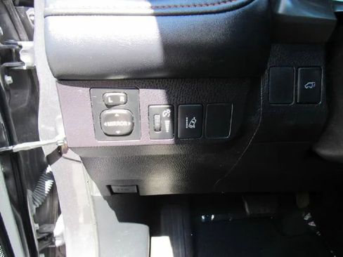 Used 2017 Toyota RAV4 SE w/ Power Special Value Package image 12