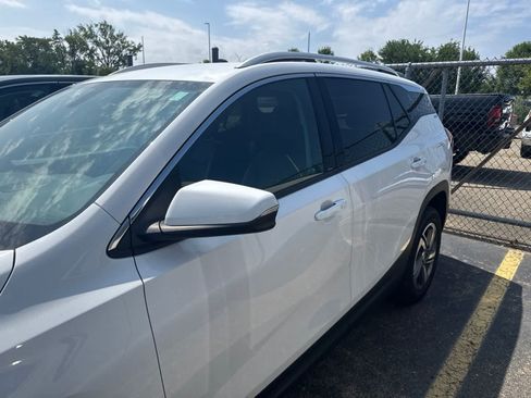 Used 2019 GMC Terrain SLT w/ Preferred Package AWD/4WD image 15