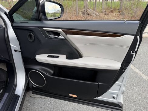 Used 2019 Lexus RX 350 AWD w/ Navigation Package image 26
