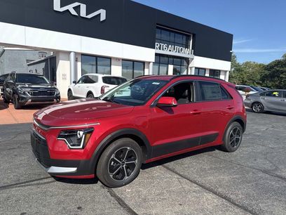 New 2025 Kia Niro EX