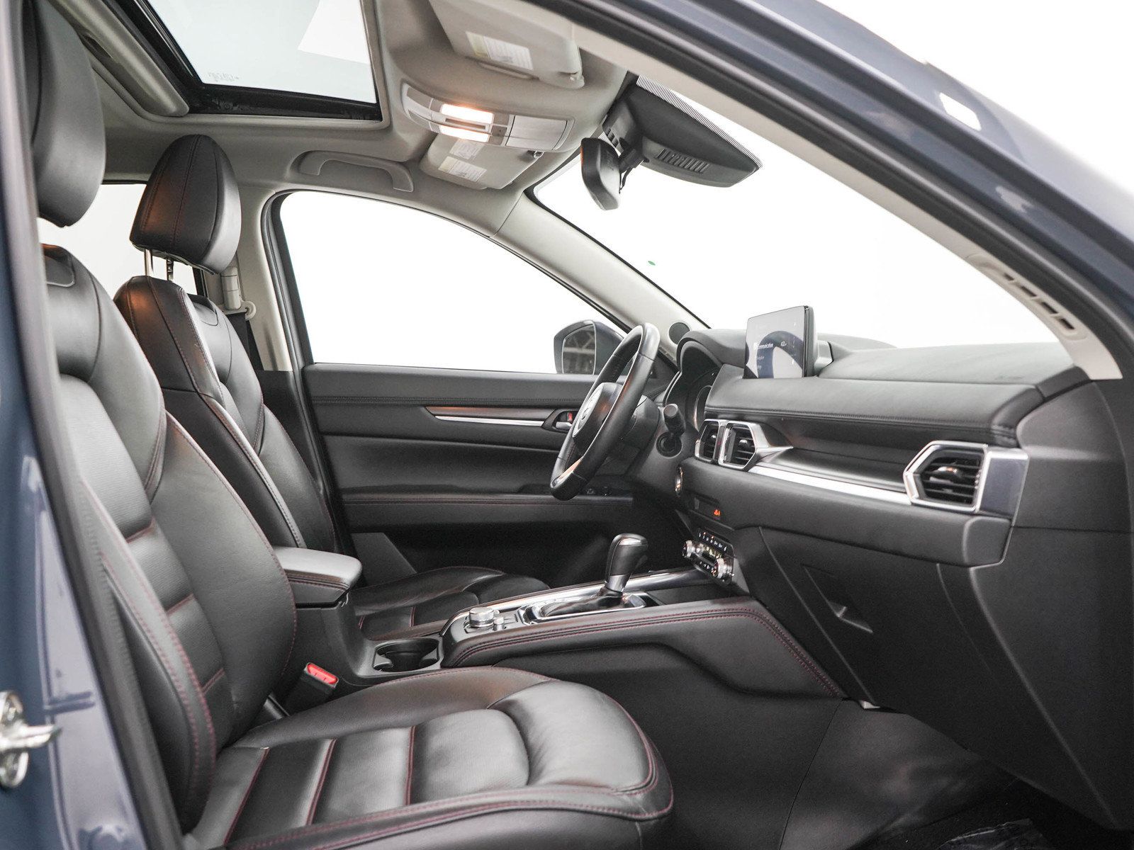 Used 2025 MAZDA CX-5 Carbon Edition AWD/4WD image 13
