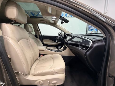 Used 2017 Buick Envision Premium image 16
