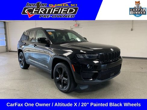 Certified 2023 Jeep Grand Cherokee Altitude AWD/4WD image 1