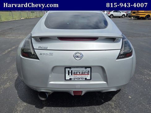 Used 2014 Nissan 370Z Coupe w/ Sport Package RWD image 5