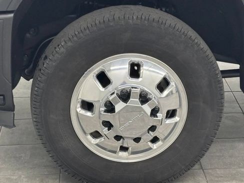 Used 2024 GMC Sierra 3500 Denali w/ Denali Reserve Package AWD/4WD image 6