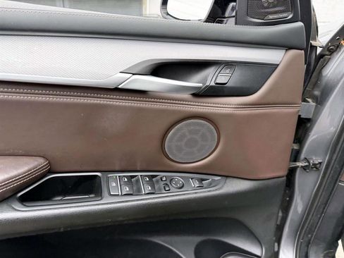 Used 2016 BMW X5 xDrive50i AWD/4WD image 16