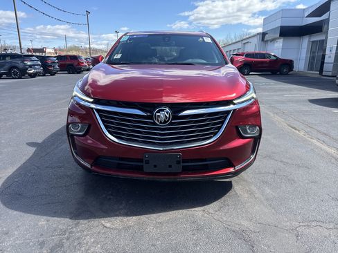 Used 2023 Buick Enclave Essence w/ Experience Buick Package image 9