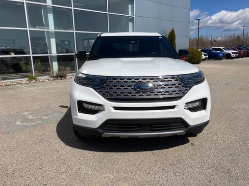 Used 2020 Ford Explorer Limited w/ Class III Trailer Tow Package AWD/4WD image 8