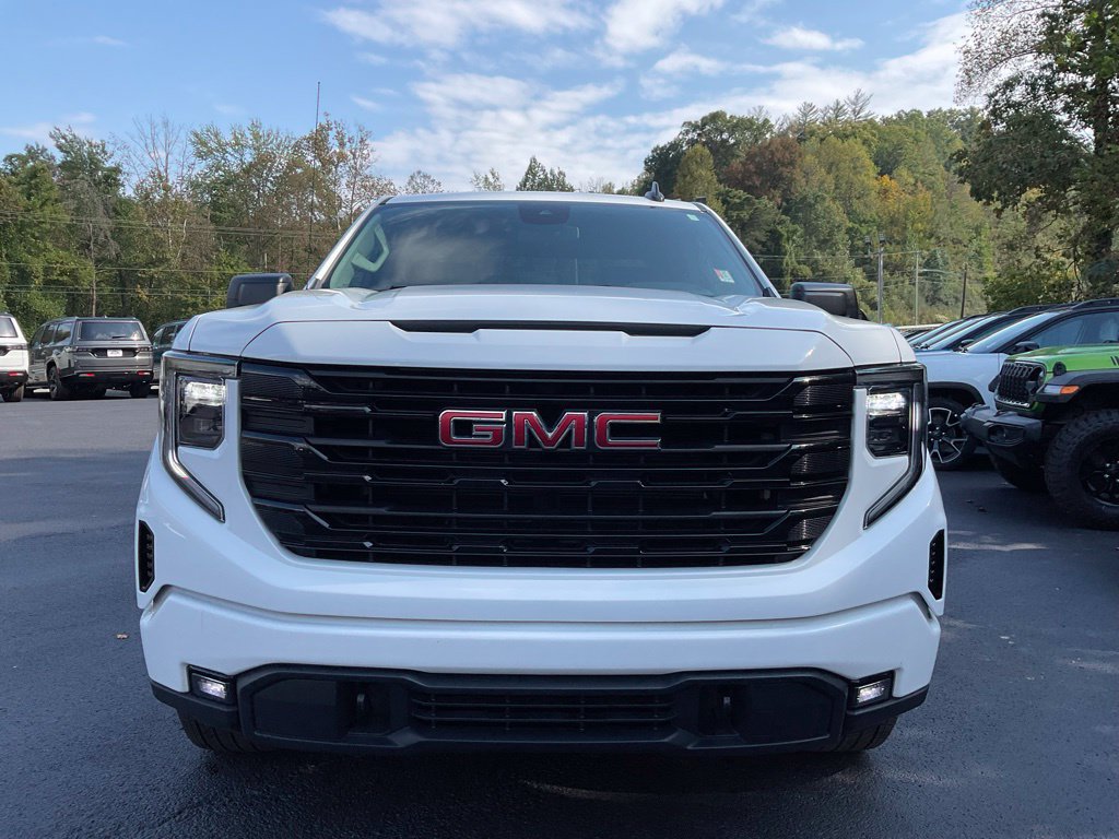 Used 2024 GMC Sierra 1500 Elevation AWD/4WD image 29