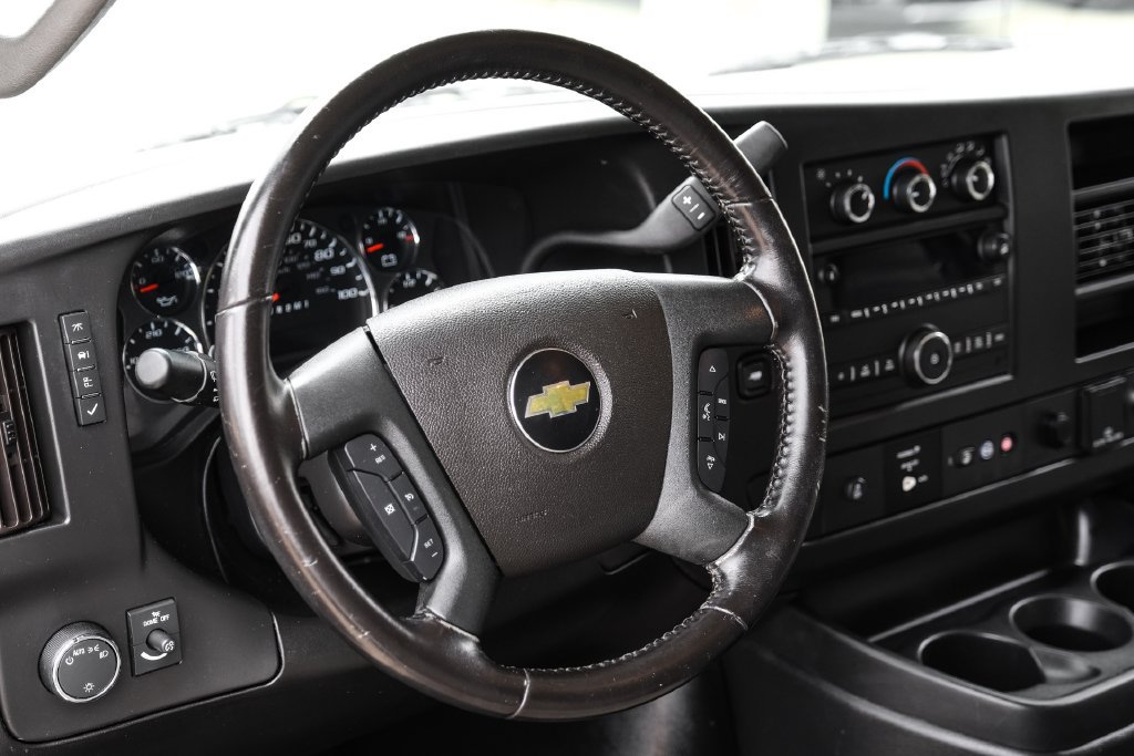 Used 2021 Chevrolet Express 3500 w/ Power Convenience Package RWD image 11