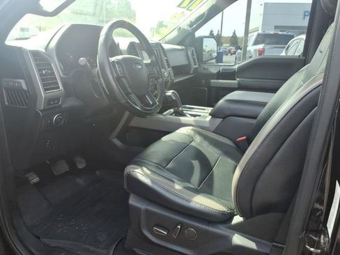 Used 2017 Ford F150 Raptor w/ Equipment Group 802A Luxury AWD/4WD image 12