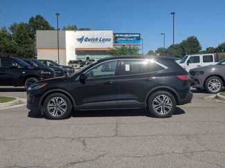 Used 2021 Ford Escape SEL w/ Technology Package FWD video 2