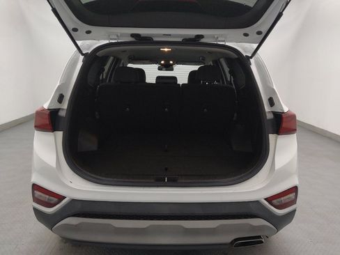 Used 2020 Hyundai Santa Fe SE image 29