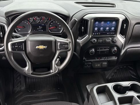 Used 2020 Chevrolet Silverado 2500 LT AWD/4WD image 13