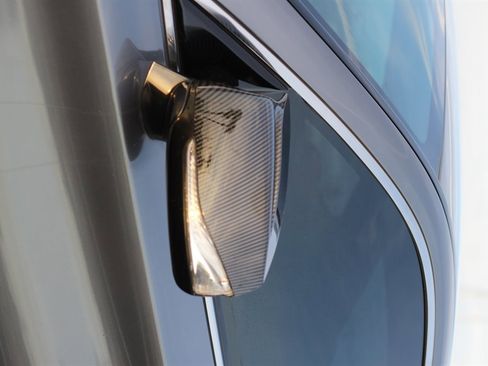 Used 2017 INFINITI Q60 2.0t w/ Premium Plus Package 2.0T image 12