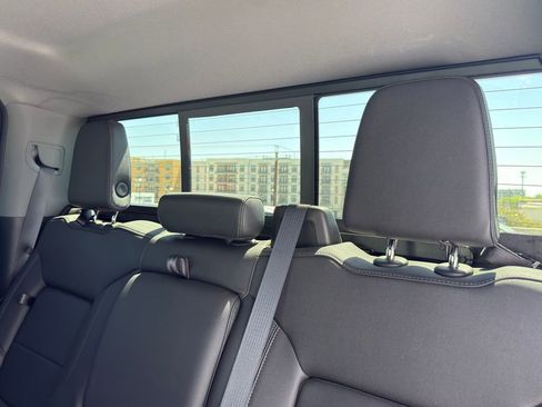 Used 2022 Chevrolet Silverado 1500 RST image 32